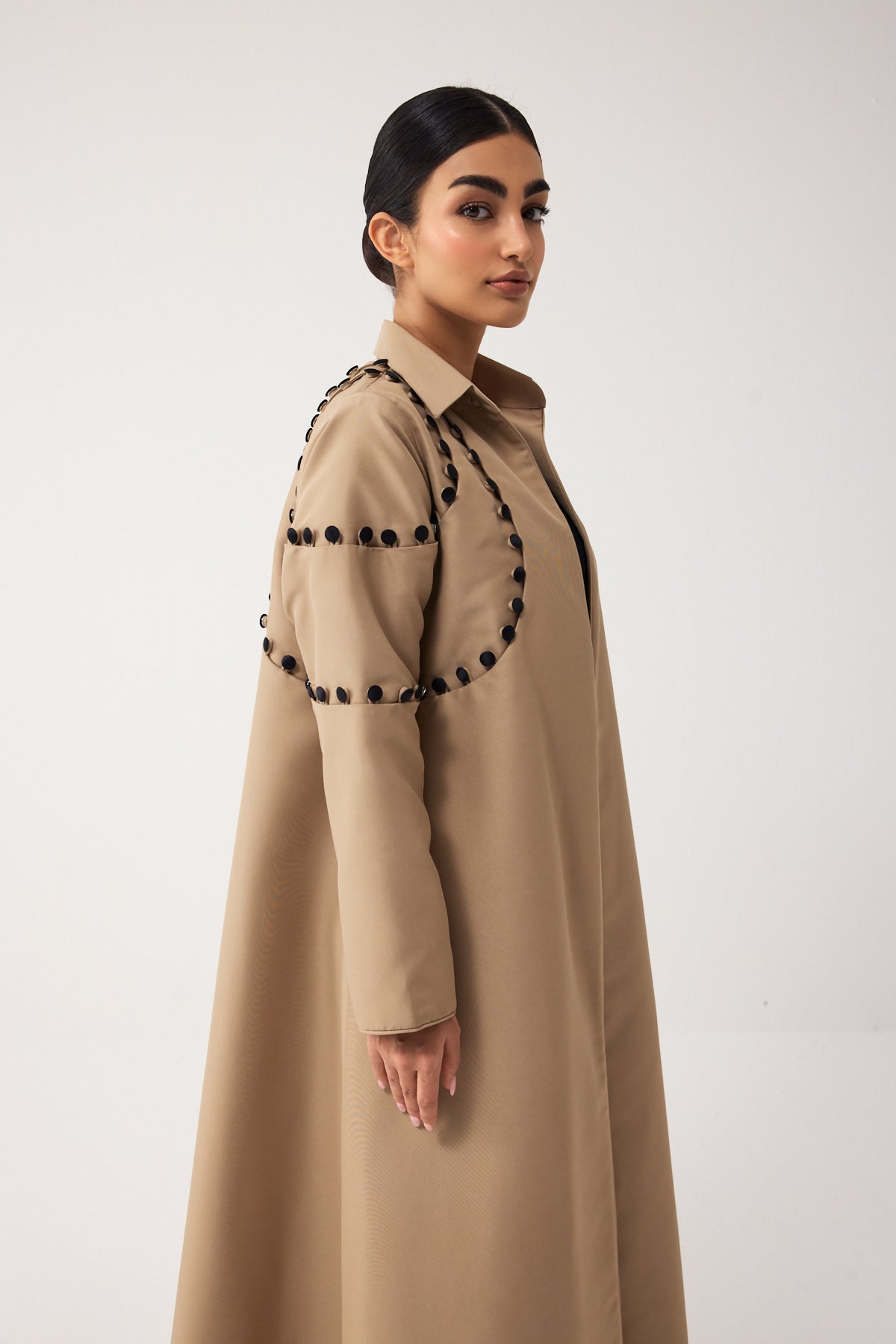 SANDY BROWN STRAIGHT FIT ABAYA