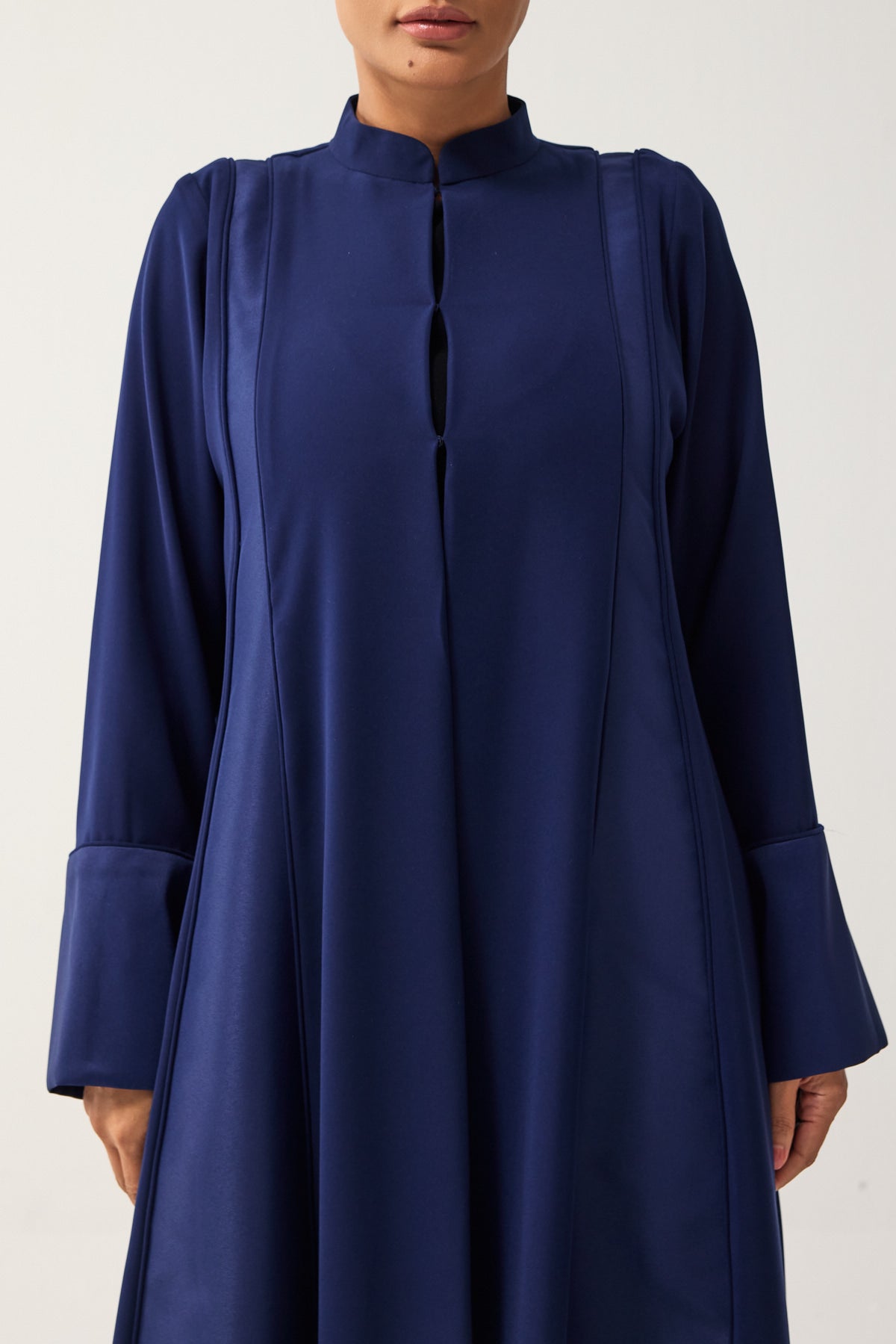 NAVY BLUE LOOSE FIT PANELLED CREPE AND SATIN ABAYA