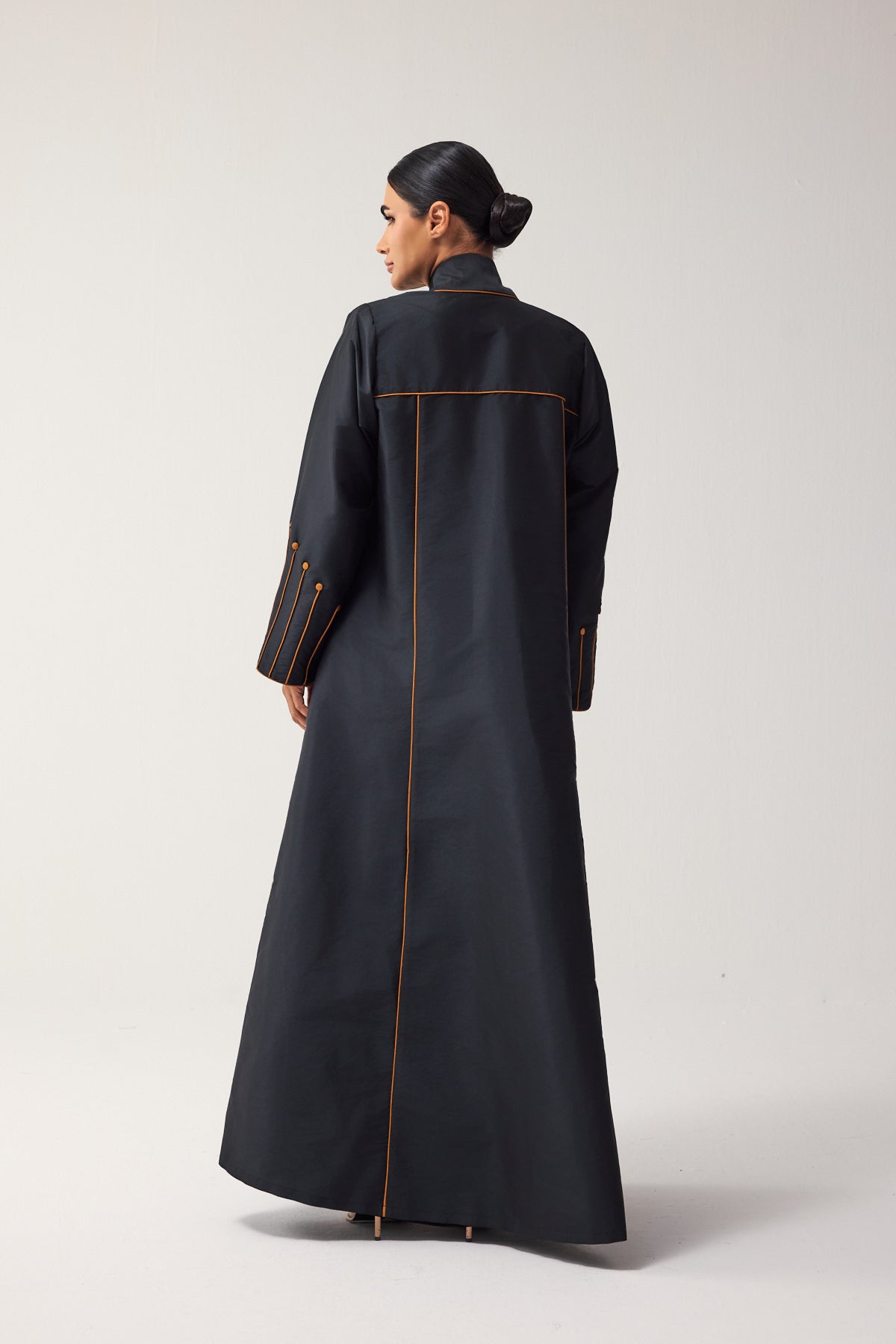 BLACK LOOSE FIT TAFFETA ABAYA