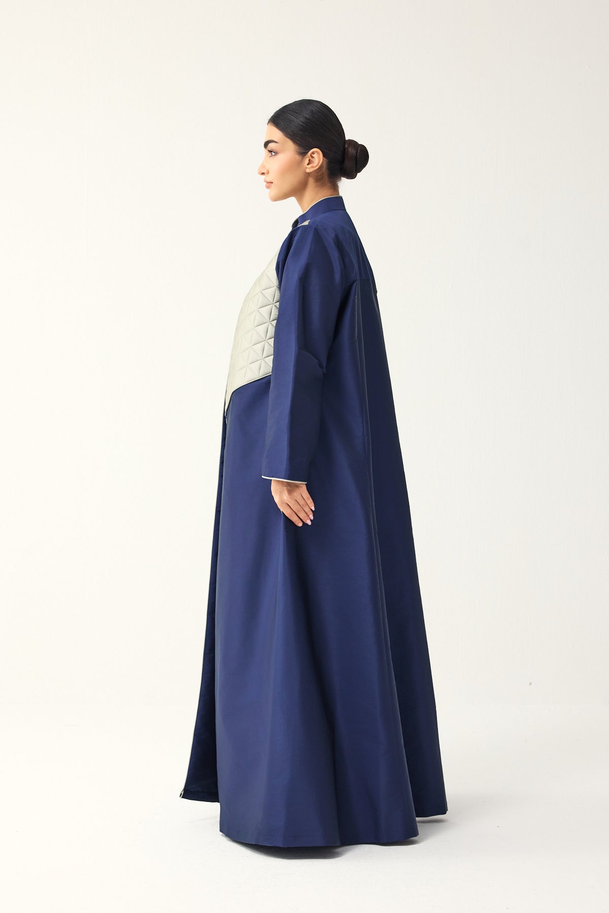 NAVY AND ICE GREY A-LINE FIT TAFFETA ABAYA