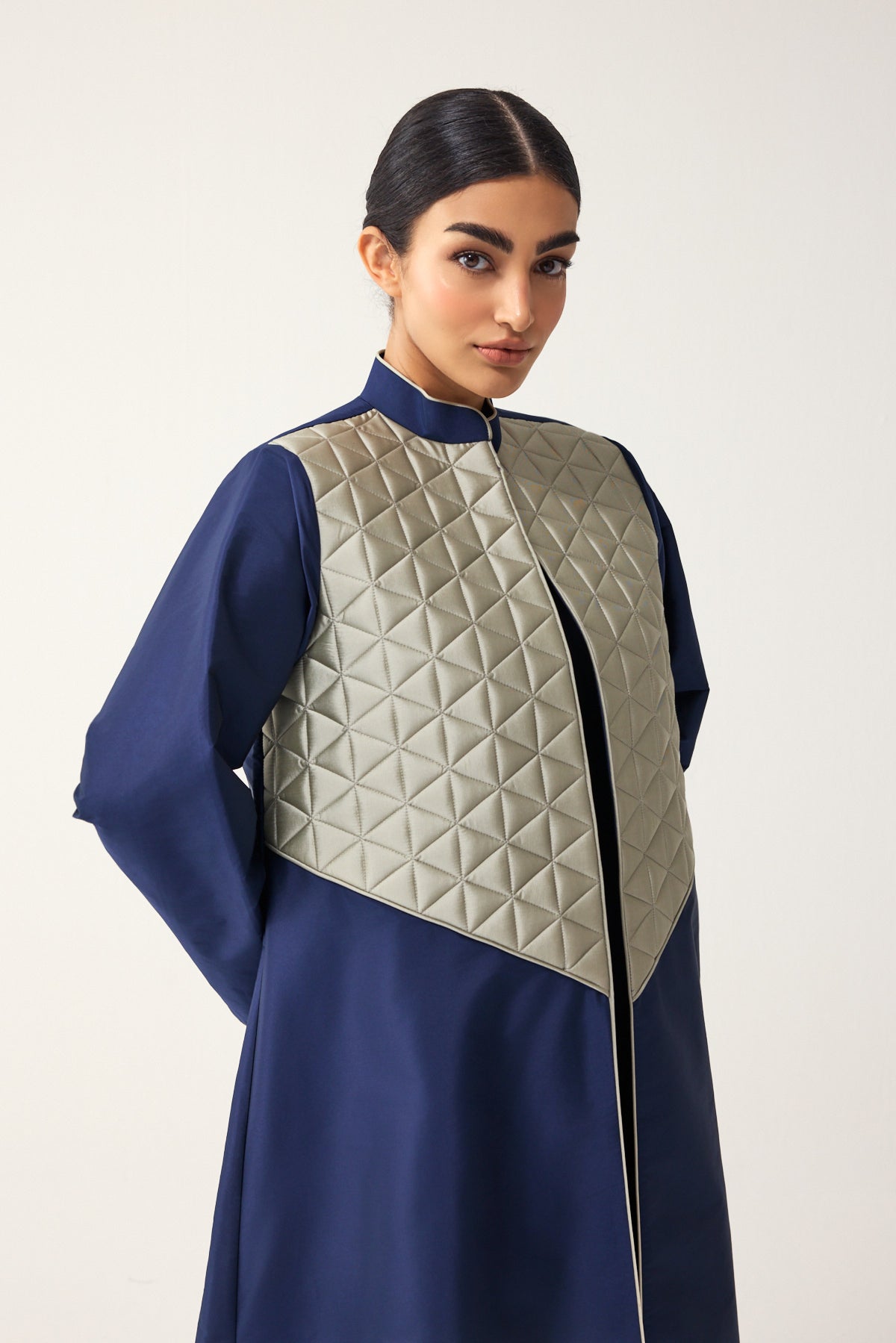 NAVY AND ICE GREY A-LINE FIT TAFFETA ABAYA