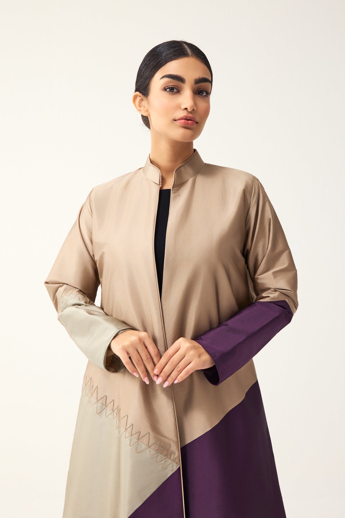 BEIGE AND PURPLE STRAIGHT FIT PANELLED ABAYA