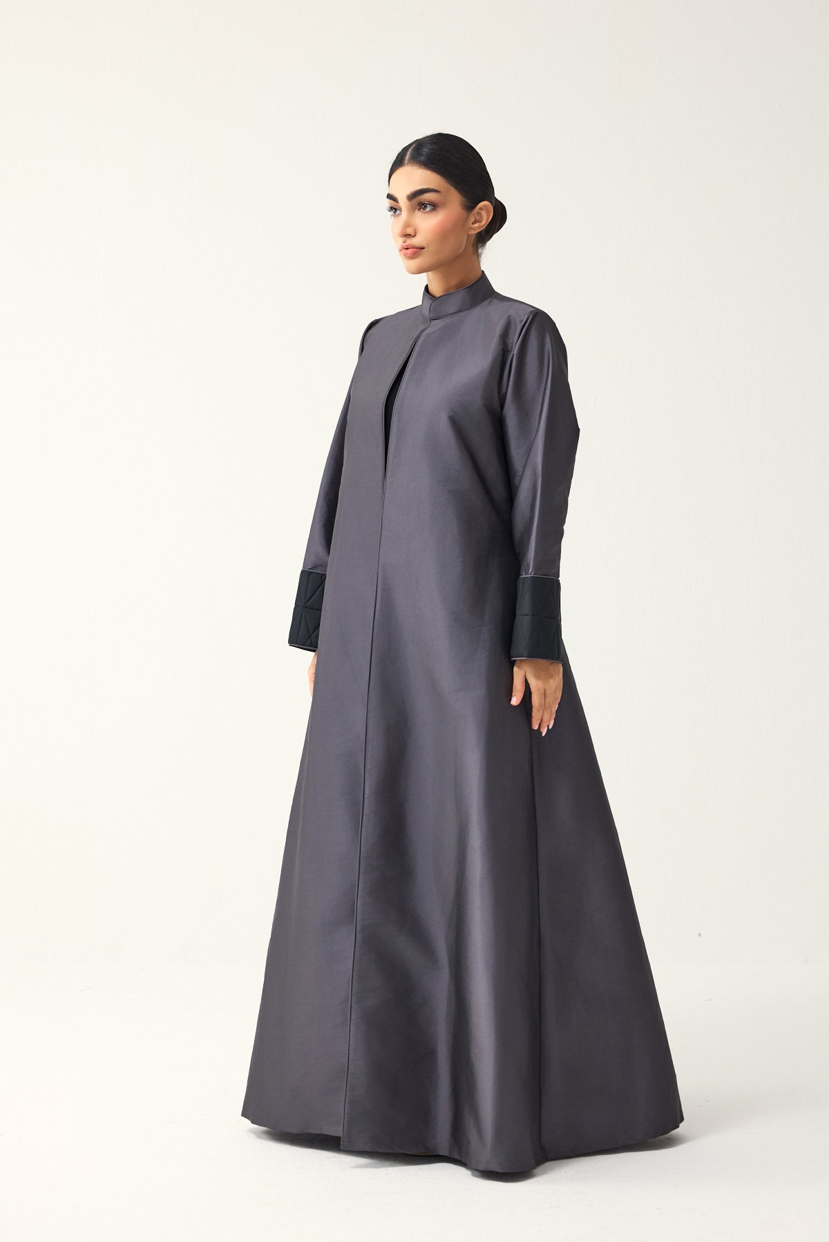 CHARCOAL AND BLACK A-LINE FIT TAFFETA ABAYA