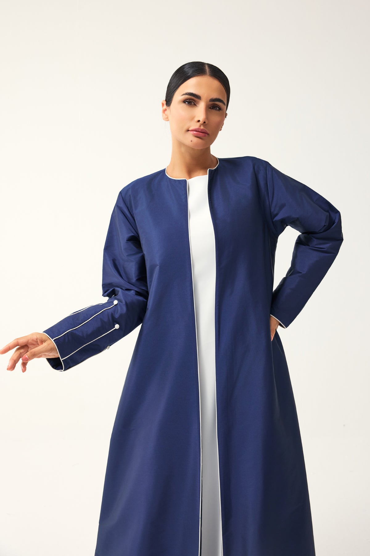 BLUE LOOSE FIT TAFFETA ABAYA