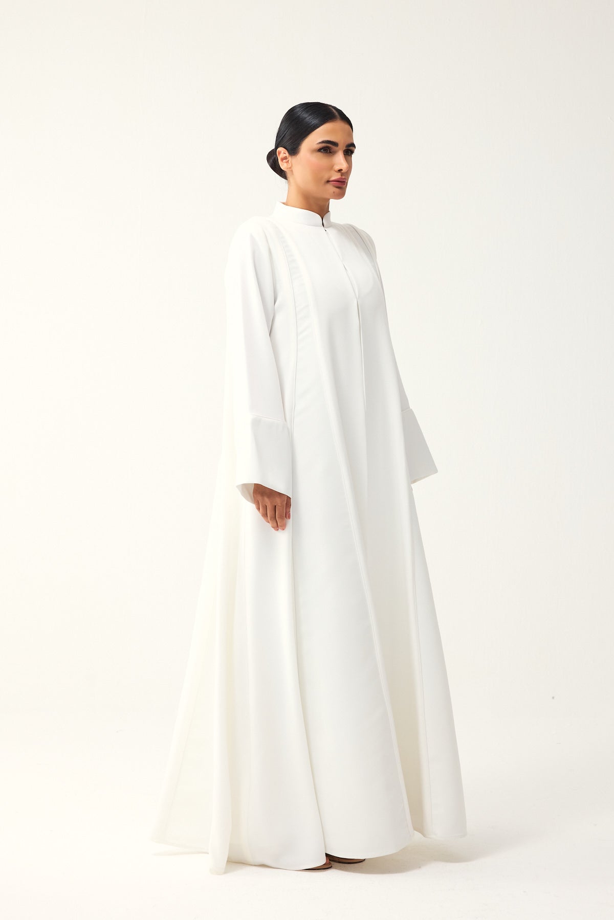 OFF-WHITE LOOSE FIT PANELLED CREPE AND SATIN ABAYA