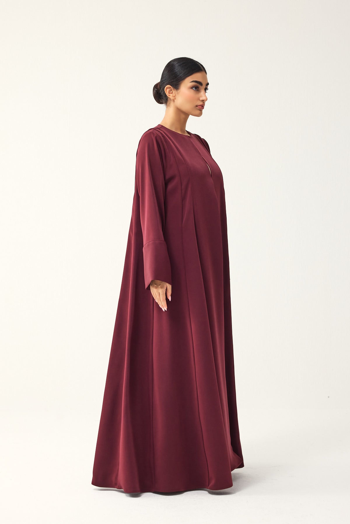 DEEP RED LOOSE FIT PANELLED CREPE ABAYA