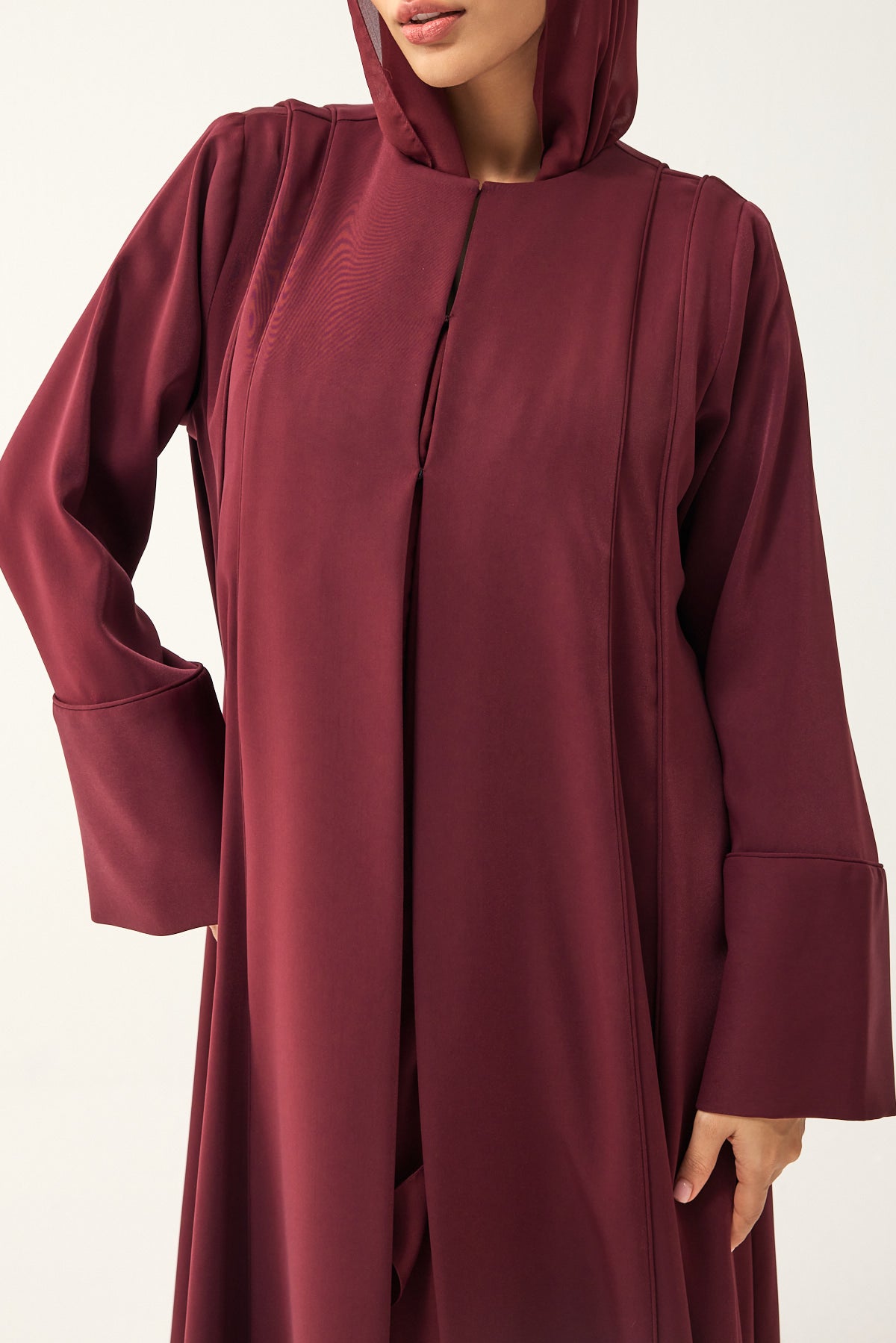DEEP RED LOOSE FIT PANELLED CREPE ABAYA