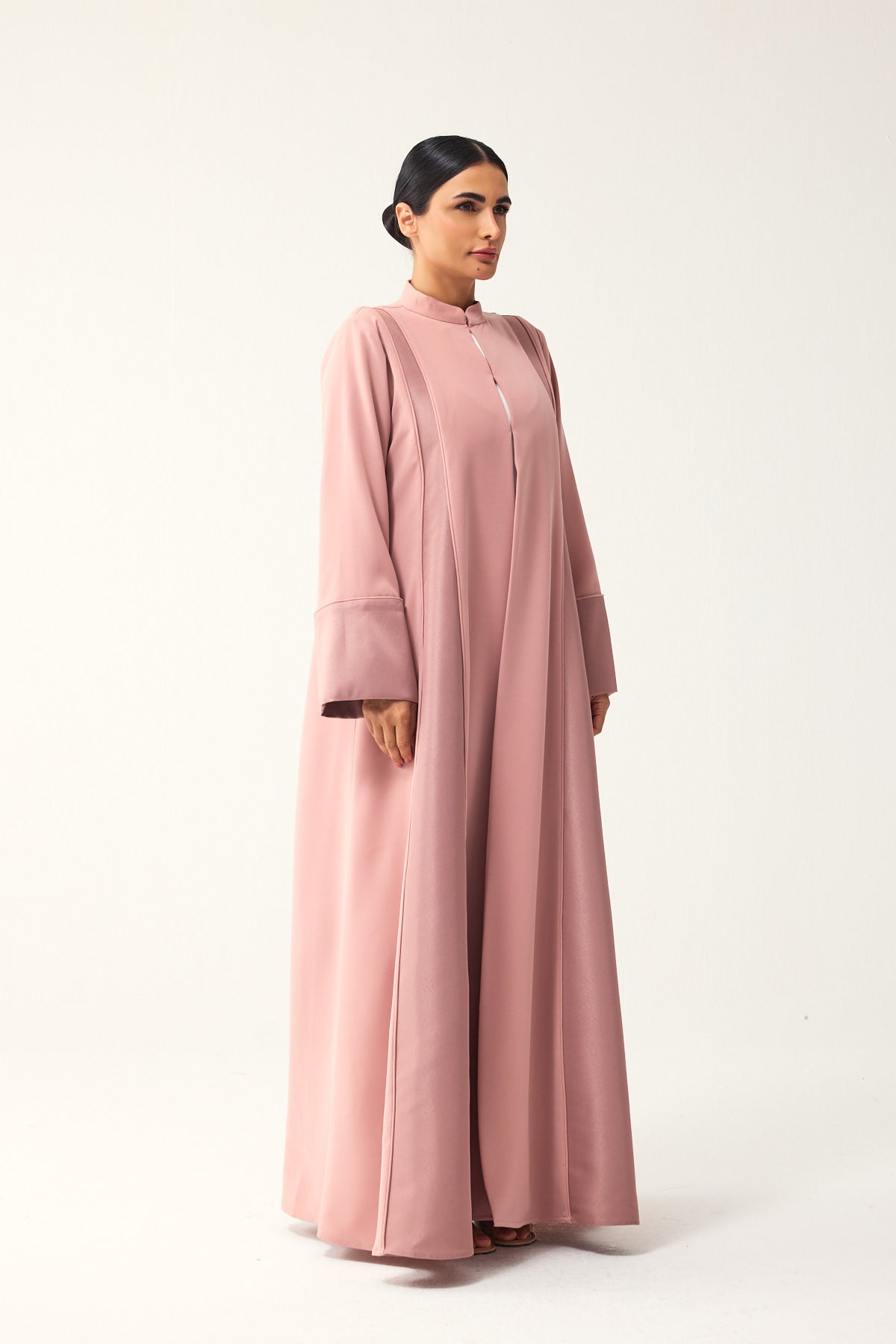 PINK LOOSE FIT PANELLED CREPE AND SATIN ABAYA