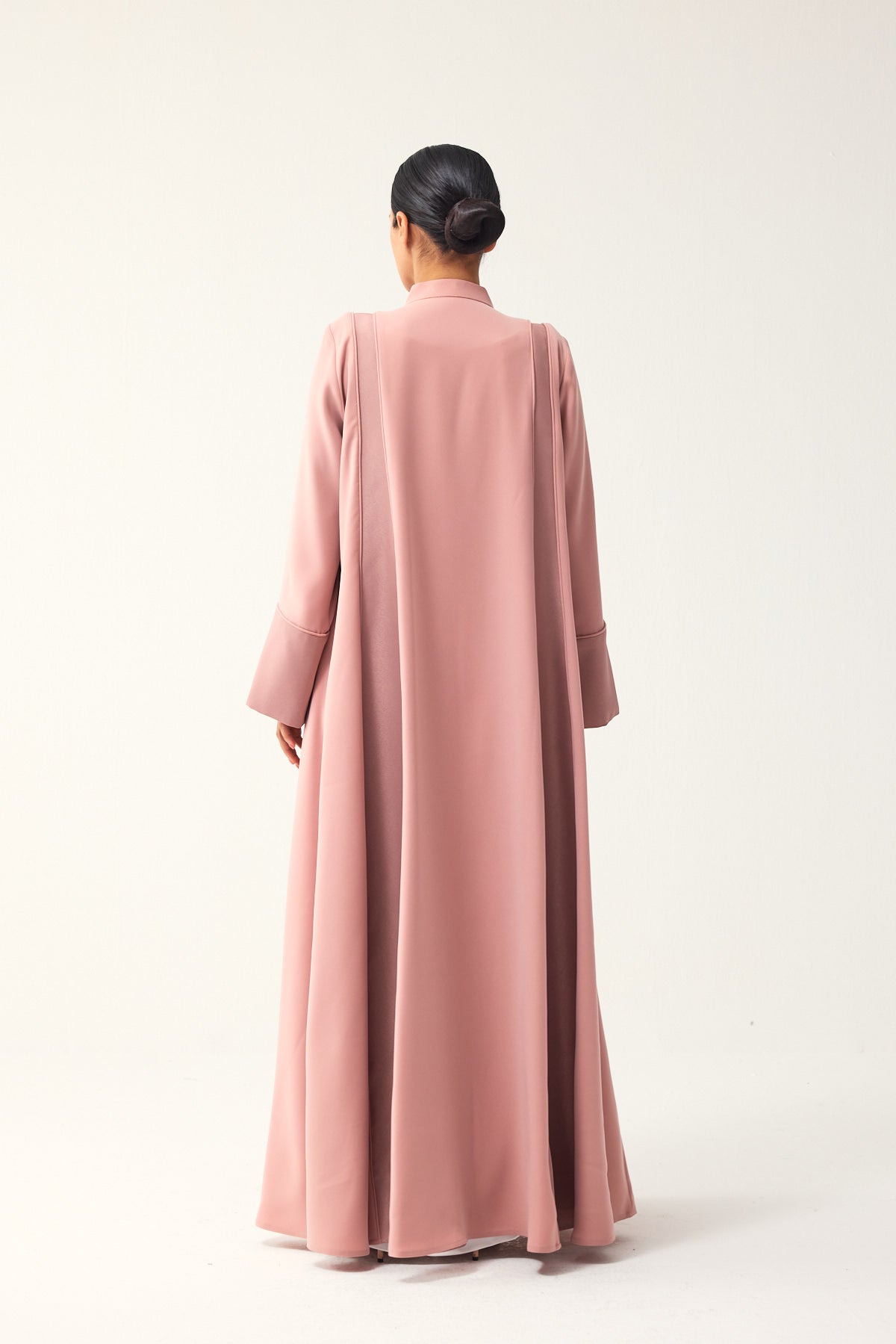 PINK LOOSE FIT PANELLED CREPE AND SATIN ABAYA