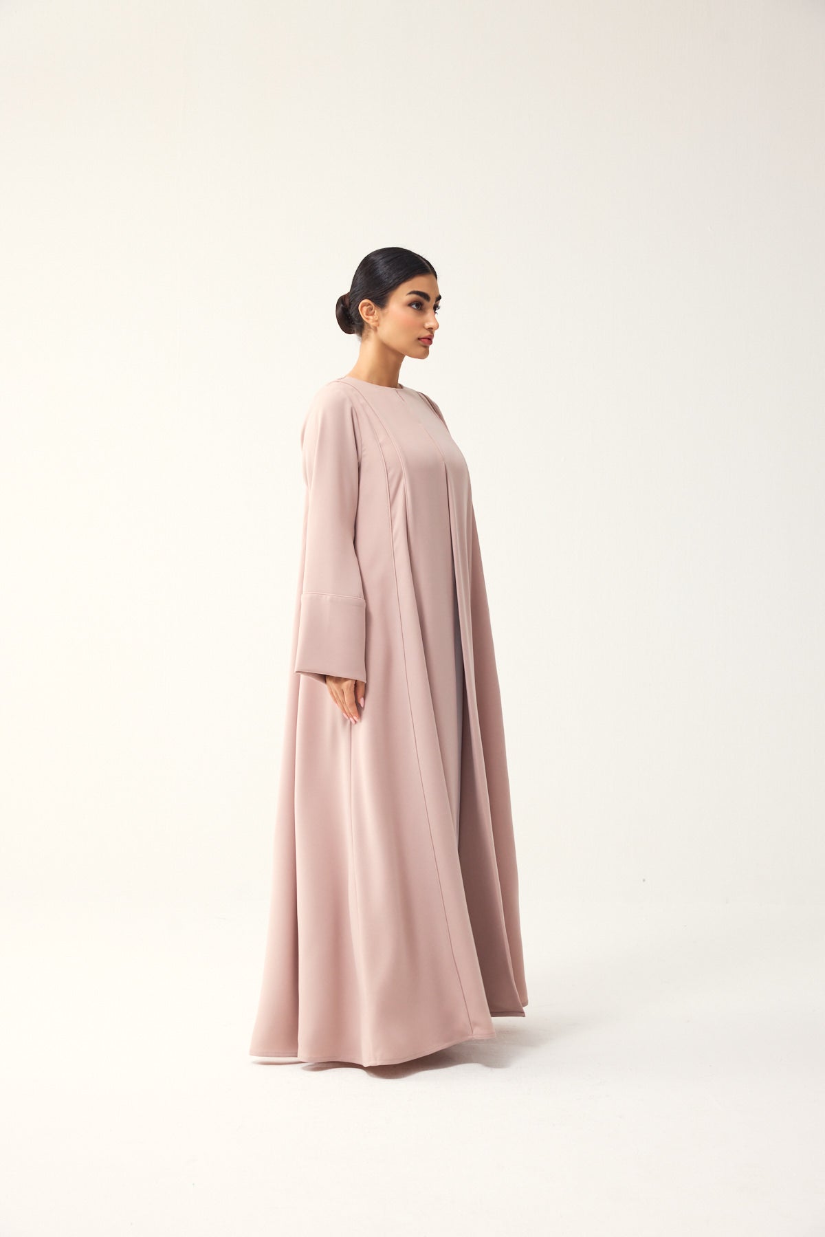 LIGHT PINK LOOSE FIT PANELLED CREPE ABAYA