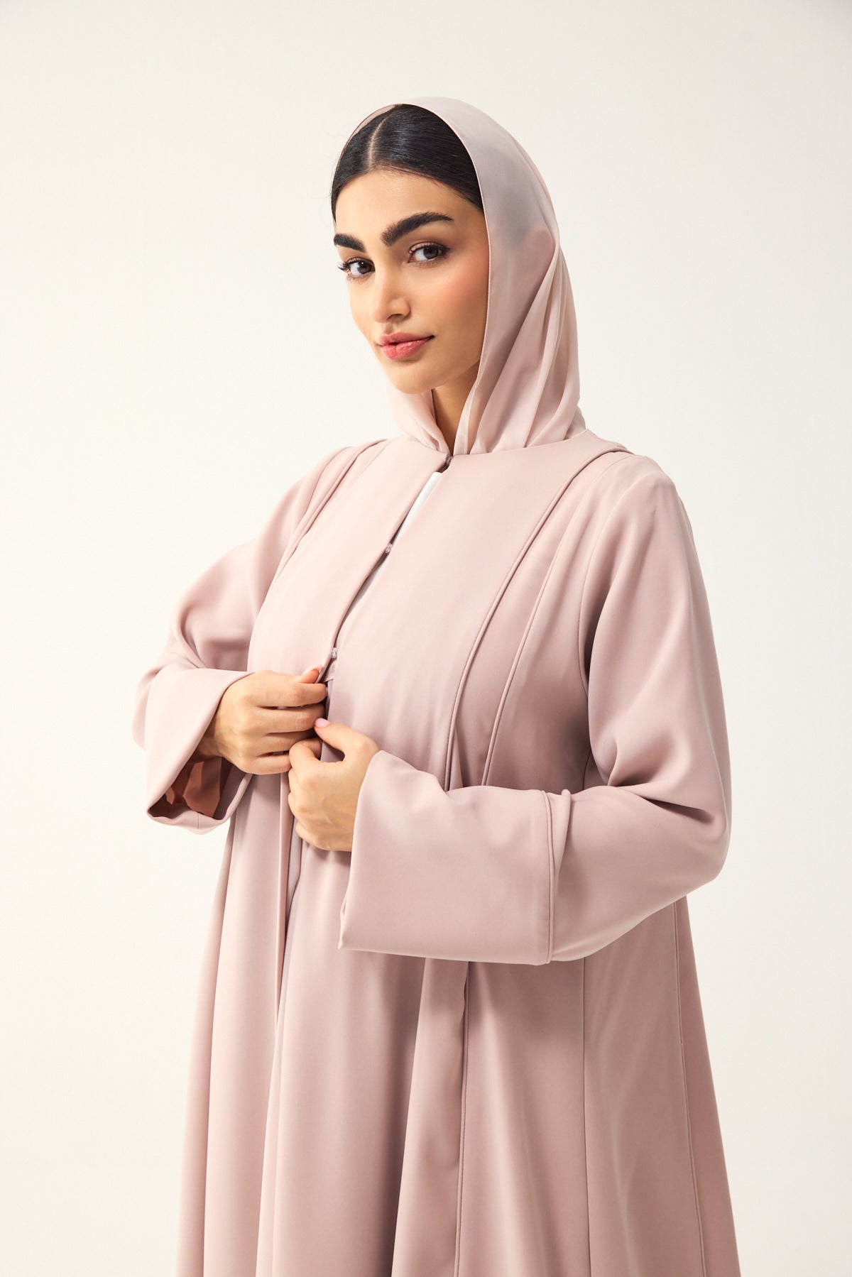 LIGHT PINK LOOSE FIT PANELLED CREPE ABAYA