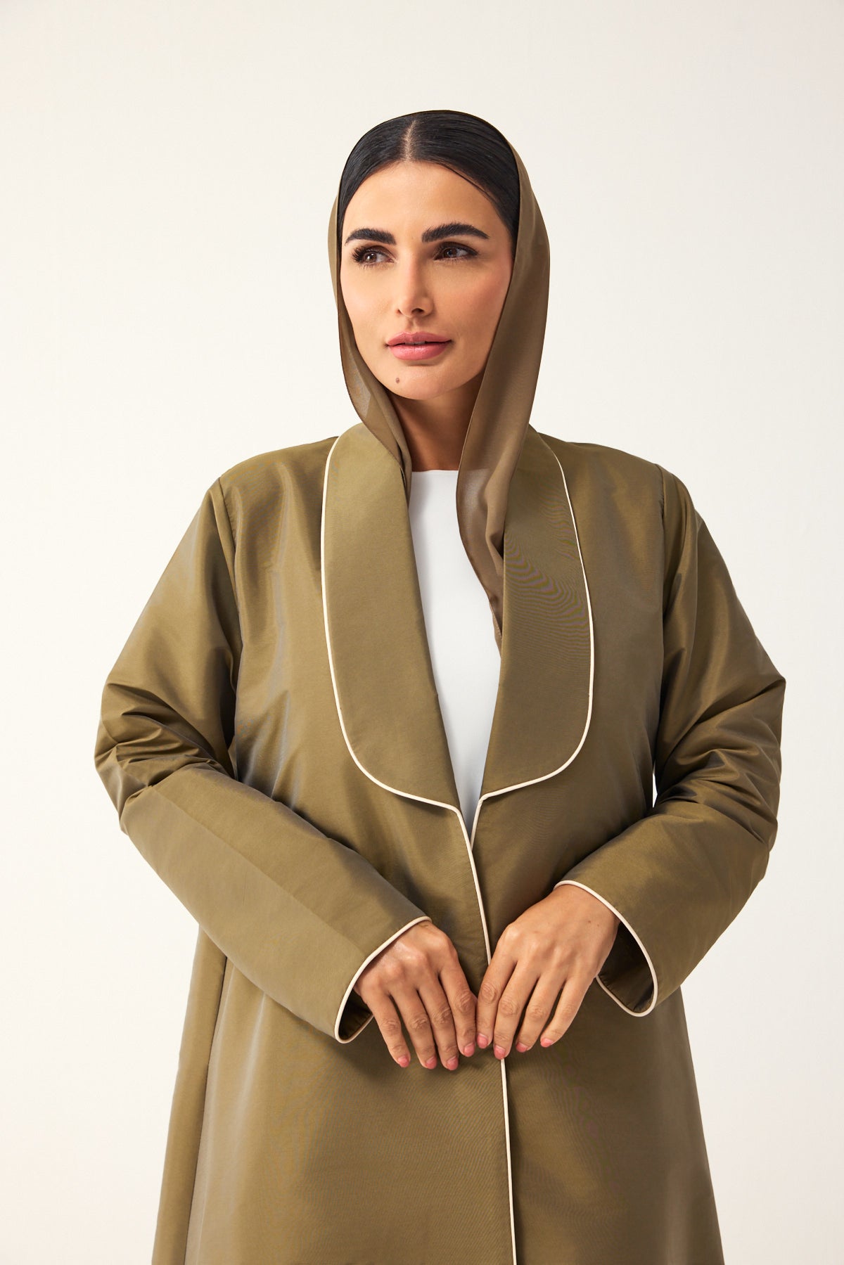 OLIVE LOOSE FIT TAFFETA ABAYA